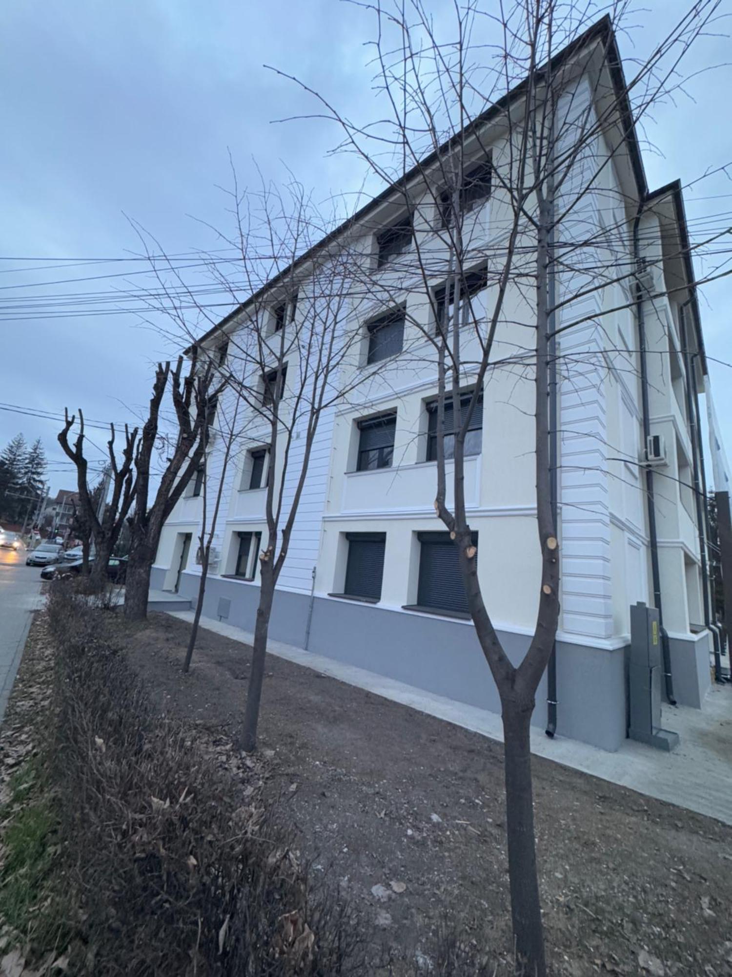 Apartament Ultracentral Modern 1 Pitesti Exterior photo