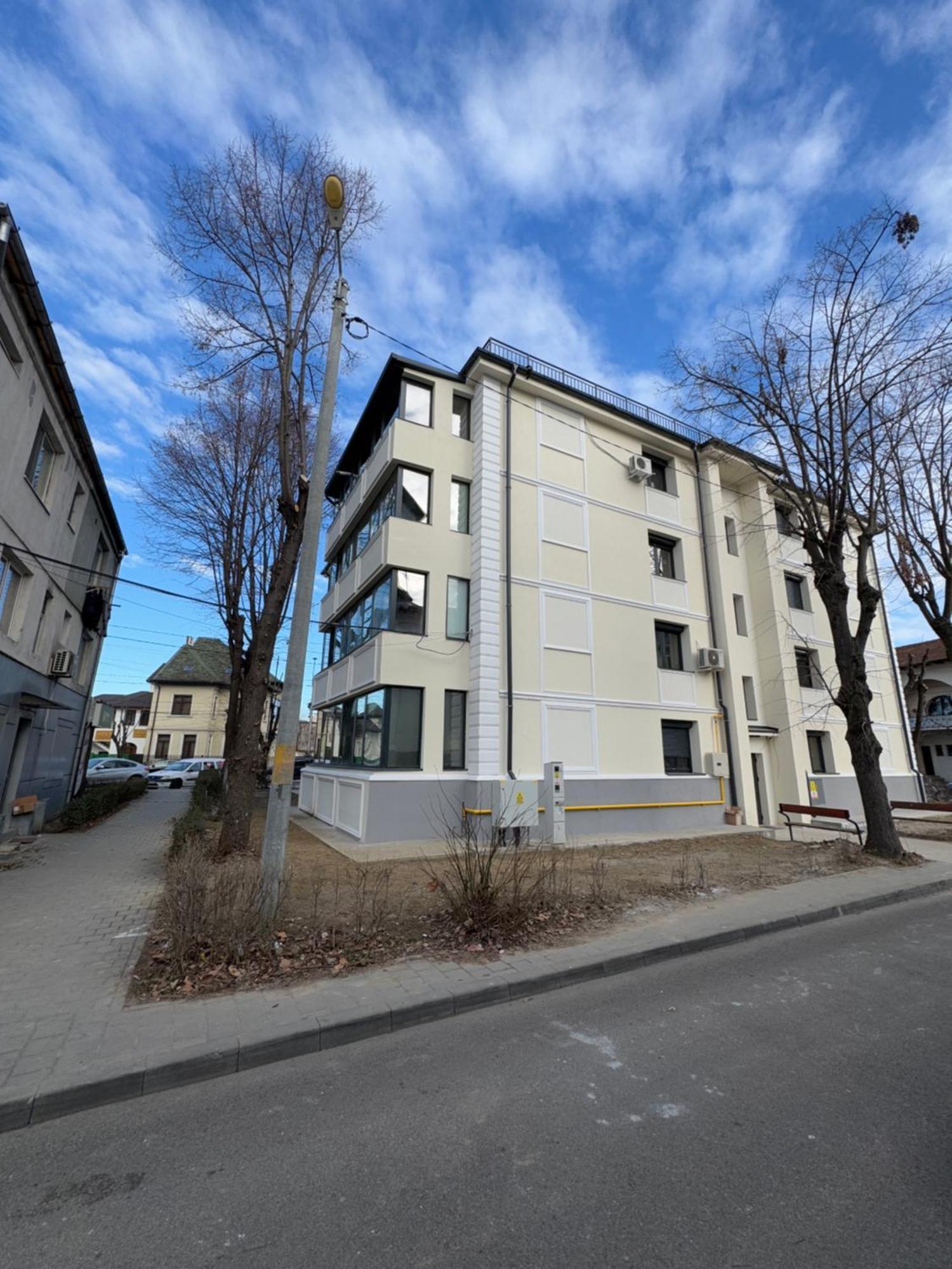 Apartament Ultracentral Modern 1 Pitesti Exterior photo